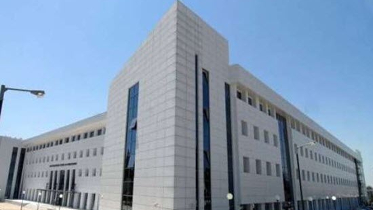 Ανακοινώθηκαν οι φετινές βάσεις εισαγωγής - Ποιες σχολές κατέγραψαν...