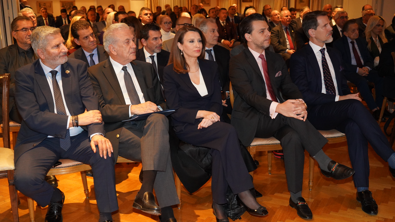 Η Υγειονομική Διπλωματία στο Πλαίσιο των Γεωπολιτικών Εξελίξεων:...