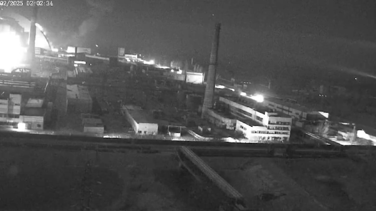 Τσερνόμπιλ: Έκρηξη στη νέα σαρκοφάγο που προστατεύει τον 4ο αντιδραστήρα...