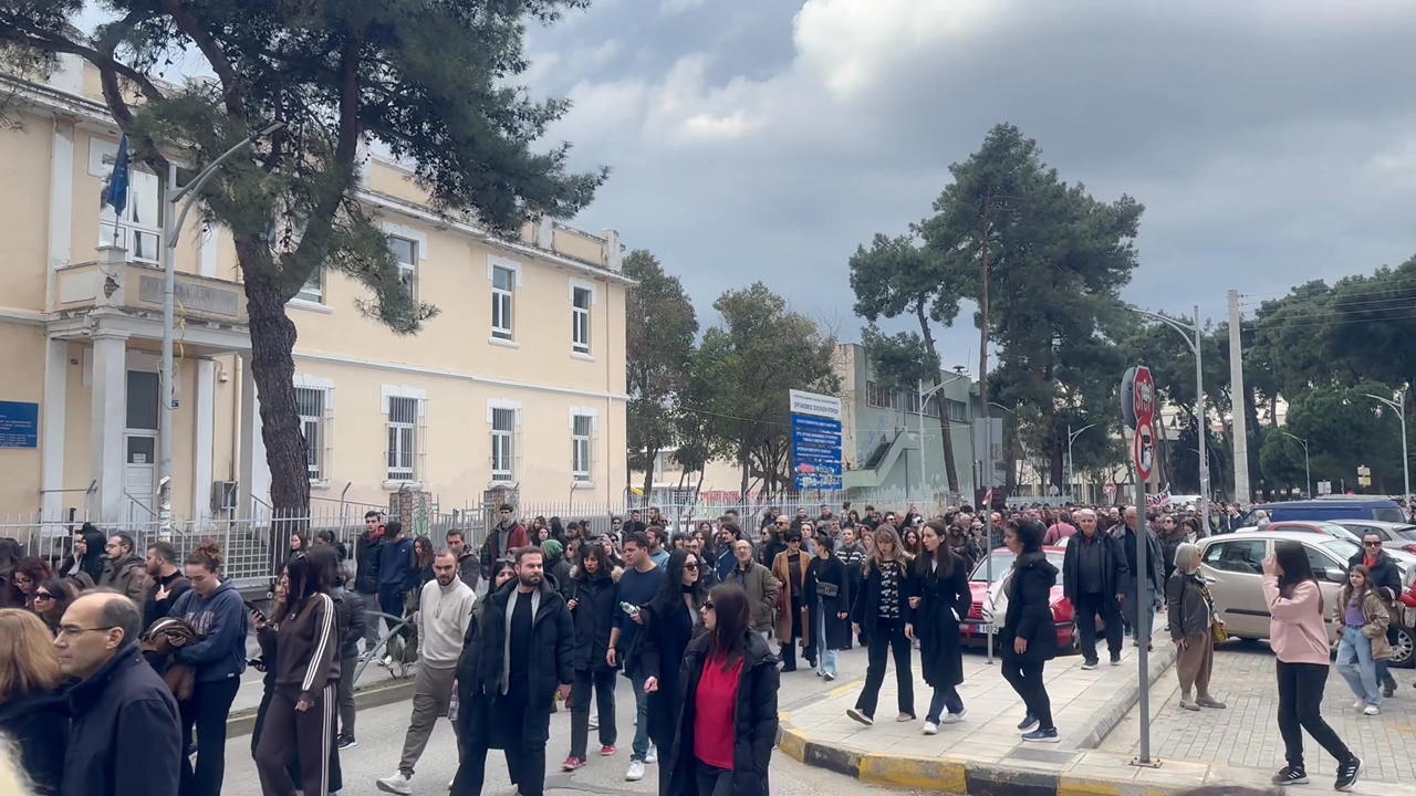 Πλήθος κόσμου συγκεντρώθηκε στην Κομοτηνή για τον πανελλαδικό