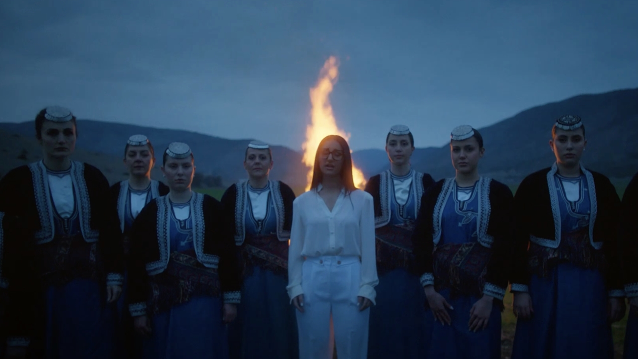 Παρουσιάστηκε το βίντεο κλιπ της «Αστερομάτας»