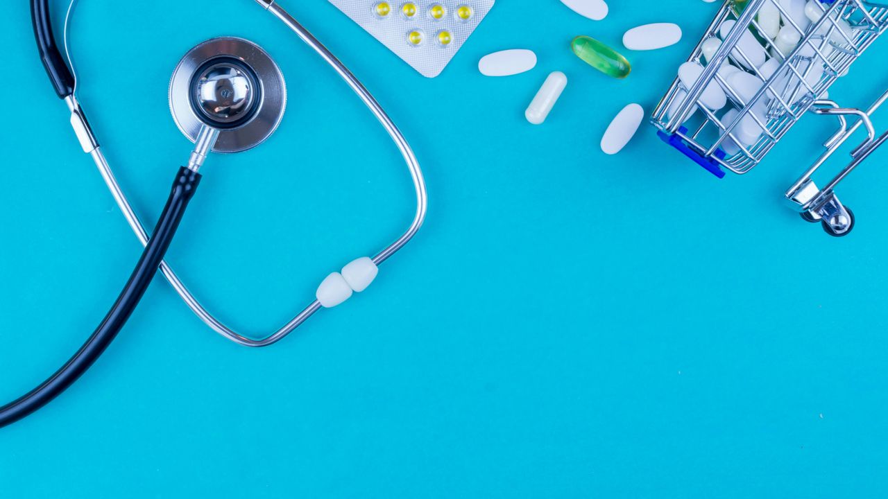 ΙΣΘ: Αυτοί είναι οι λόγοι που τα φάρμακα πρέπει να έχουν υπογραφή...