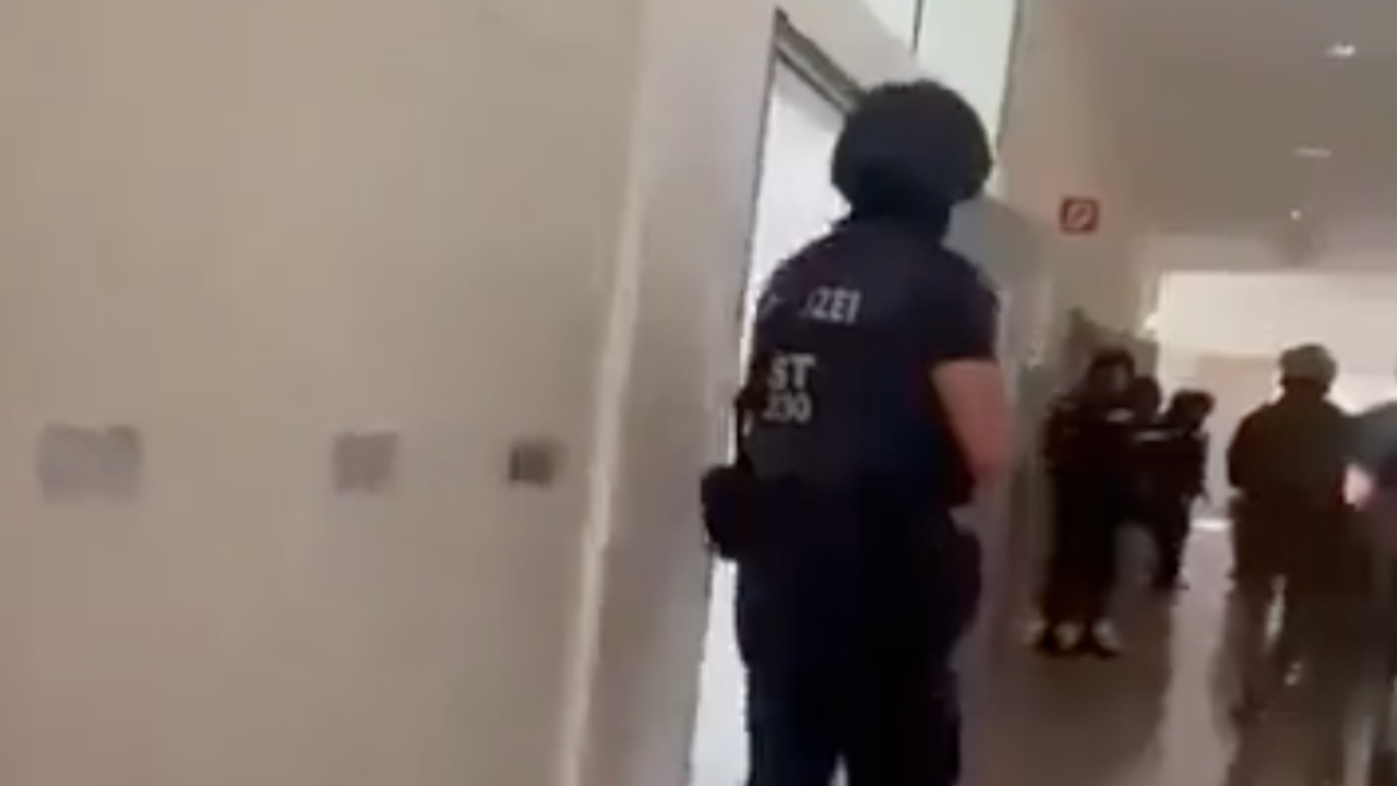 Ένοπλη επίθεση σε σχολείο στο Γκρατς της Αυστρίας - Τουλάχιστον...