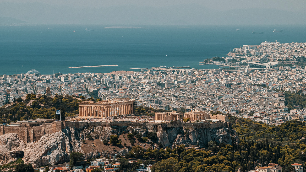      AI και Δημοκρατία: Το Athens Democracy Forum ρίχνει φως...