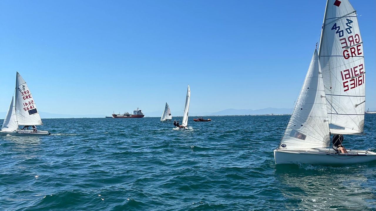 Με τη συμμετοχή 27 ιστιοπλόων το πρώτο training camp 420 στη...
