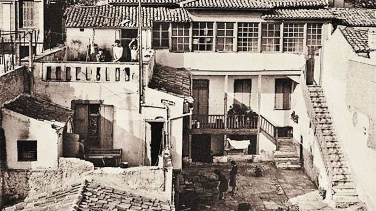 Αναδεικνύονται οι αρχαιότητες της «Οικίας Κοκοβίκου», στην Πλάκα