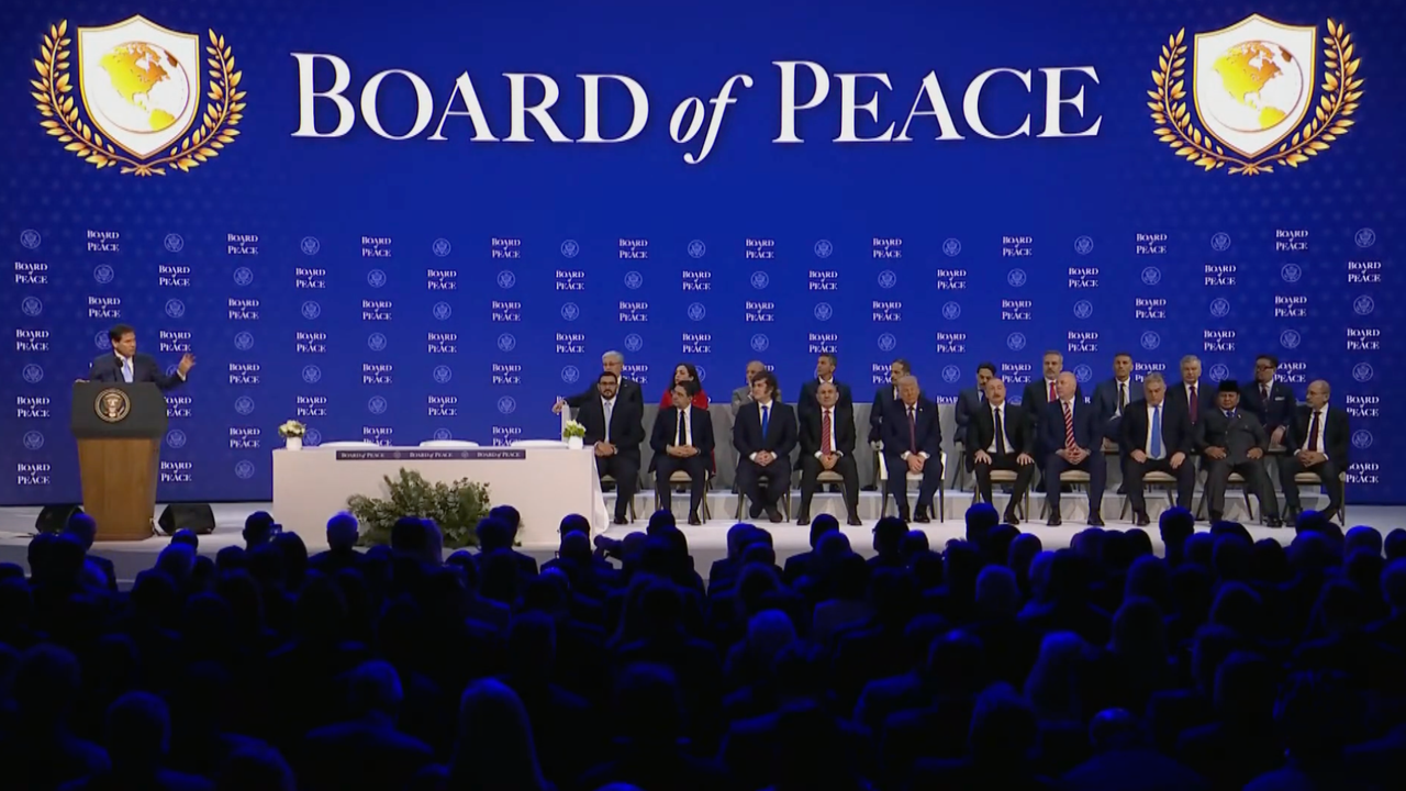 Παρουσιάστηκε το «Συμβούλιο Ειρήνης» στο Νταβός - 19 χώρες υπέγραψαν