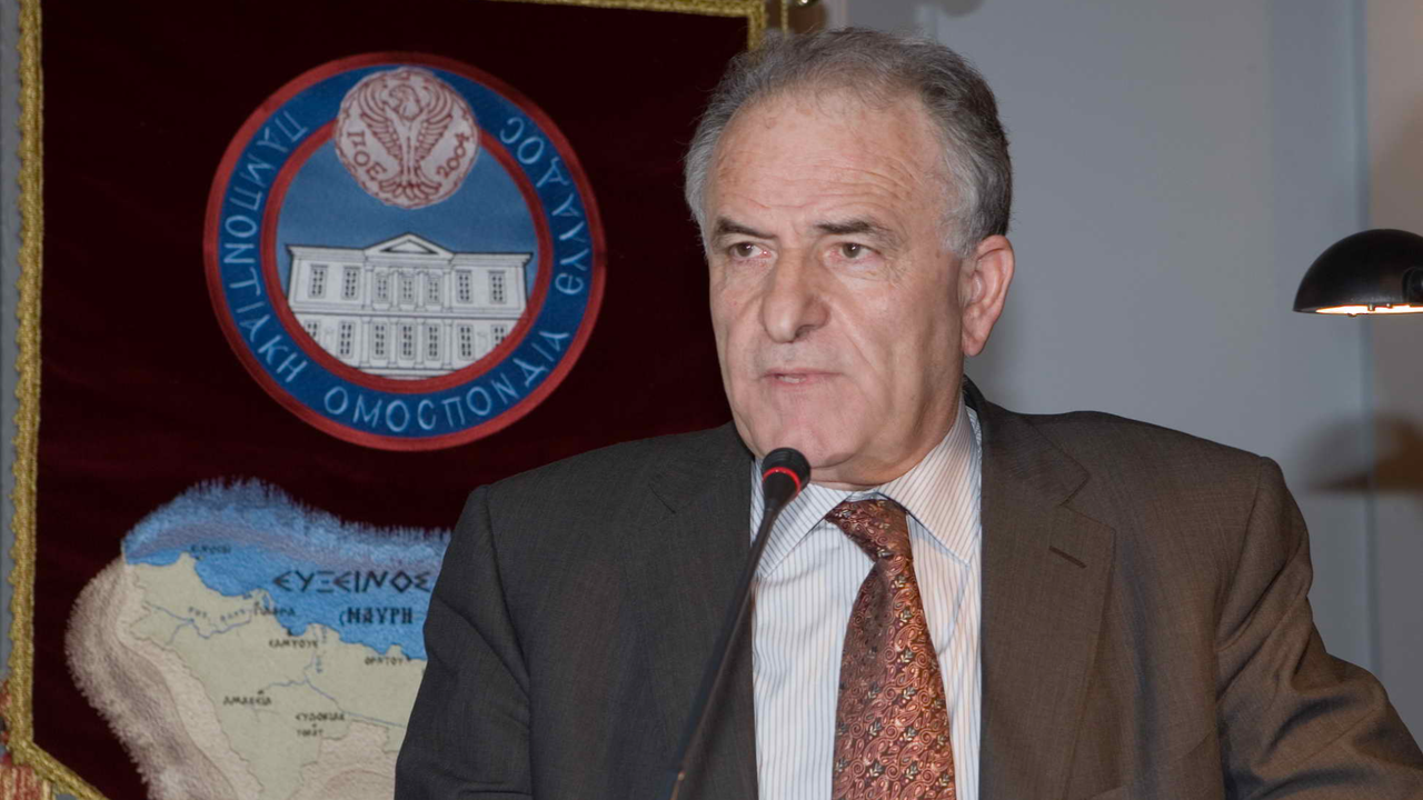 Νίκος Μιχαηλίδης: Χριστούγεννα 2025 στο σπίτι του Γιώργου Παρχαρίδη