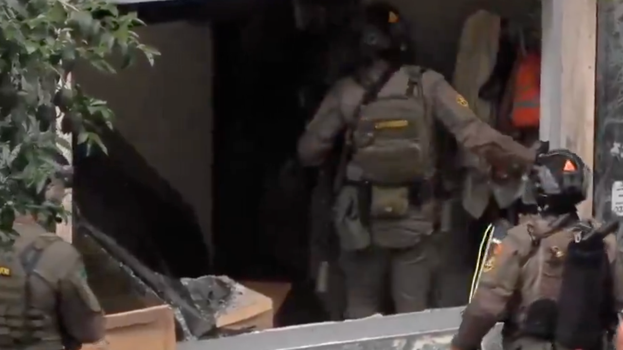 Ιταλία: Ληστεία α λα Casa de Papel σε τράπεζα στη Νάπολη