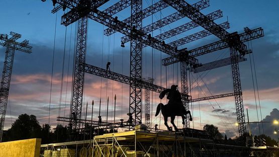 Αντώνης Ρέμος: Η Θεσσαλονίκη ετοιμάζεται για τη μεγάλη συναυλία...