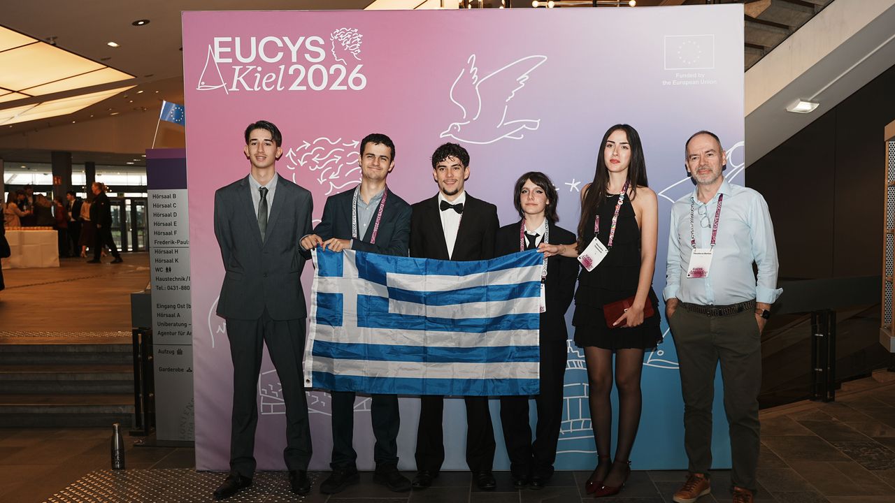 Διπλή ευρωπαϊκή διάκριση για νέους Έλληνες επιστήμονες στον Διαγωνισμό EUCYS 2026 στο Κίελο
