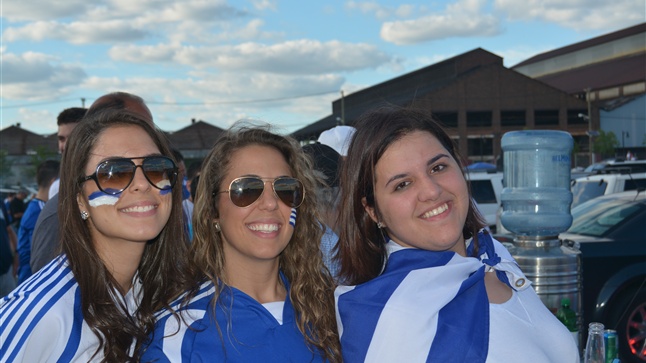 Greece won Bolivia 2-1