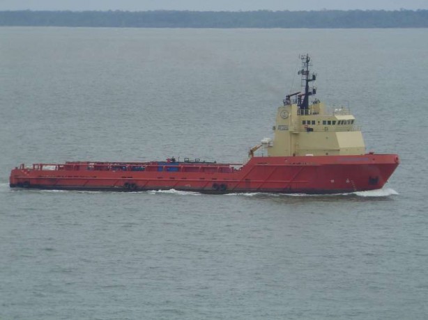 Oil tanker missing off Ghana coast amid report of piracy