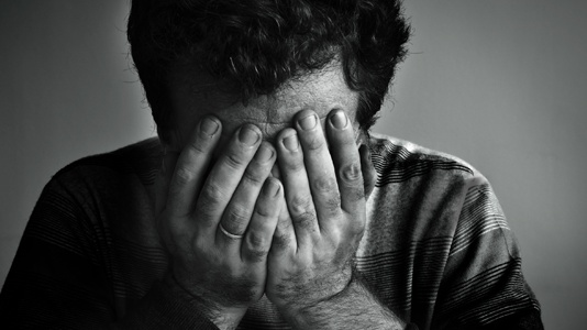 Η ζοφερή πραγματικότητα των νέων στην Ελλάδα: Στο 57,2% ανέβηκε...