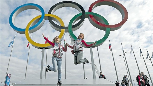 Σότσι: Εντυπωσιακή η τελετή έναρξης των Χειμερινών Ολυμπιακών...