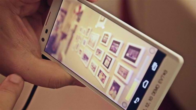 Google: Smartphone που χαρτογραφεί σε 3D τον περιβάλλοντα χώρο