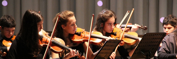 Εκπαιδευτήρια Μαντουλίδη| Χριστουγεννιάτικο Bazaar